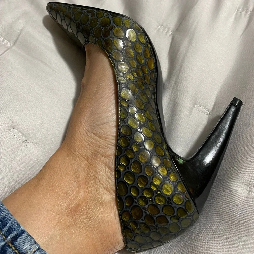 Bcbg green croc print worn once - Picture 2 of 11